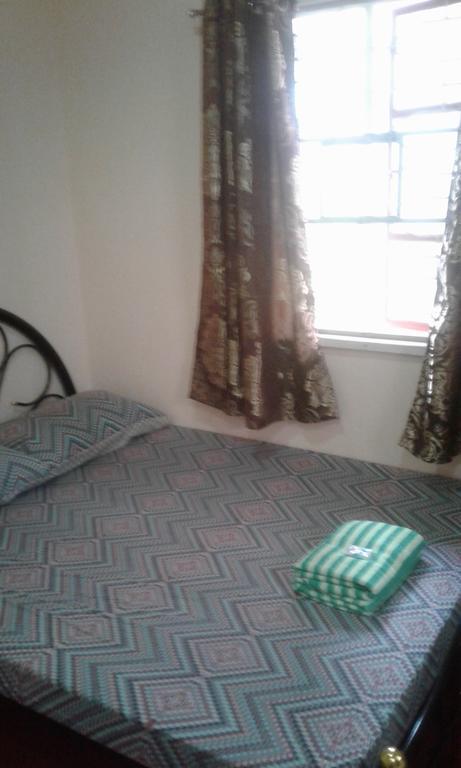 Christopher B&B And Apartments (Adults Only) Paranaque City Exteriér fotografie
