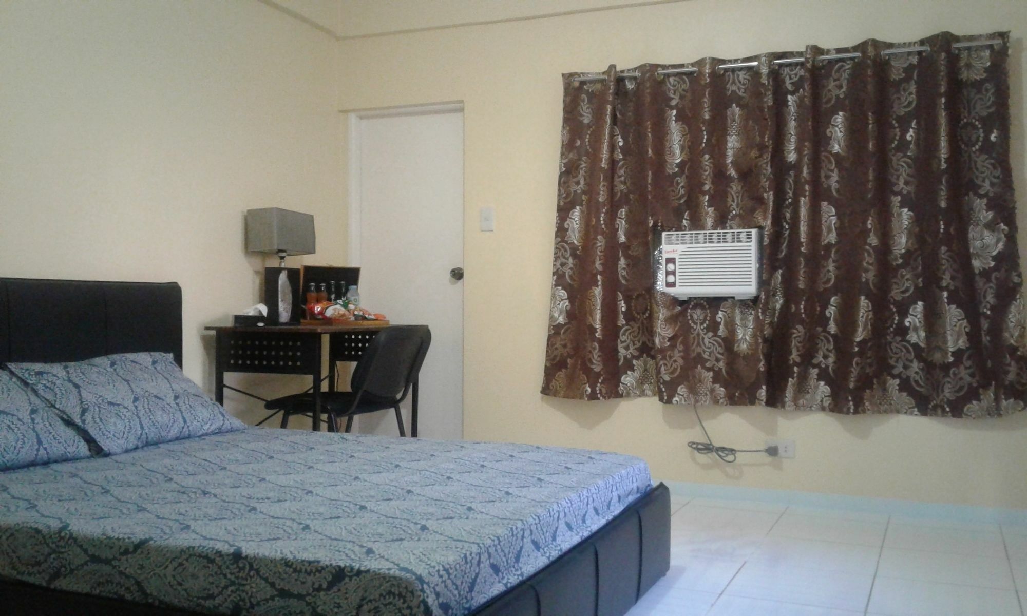 Christopher B&B And Apartments (Adults Only) Paranaque City Exteriér fotografie