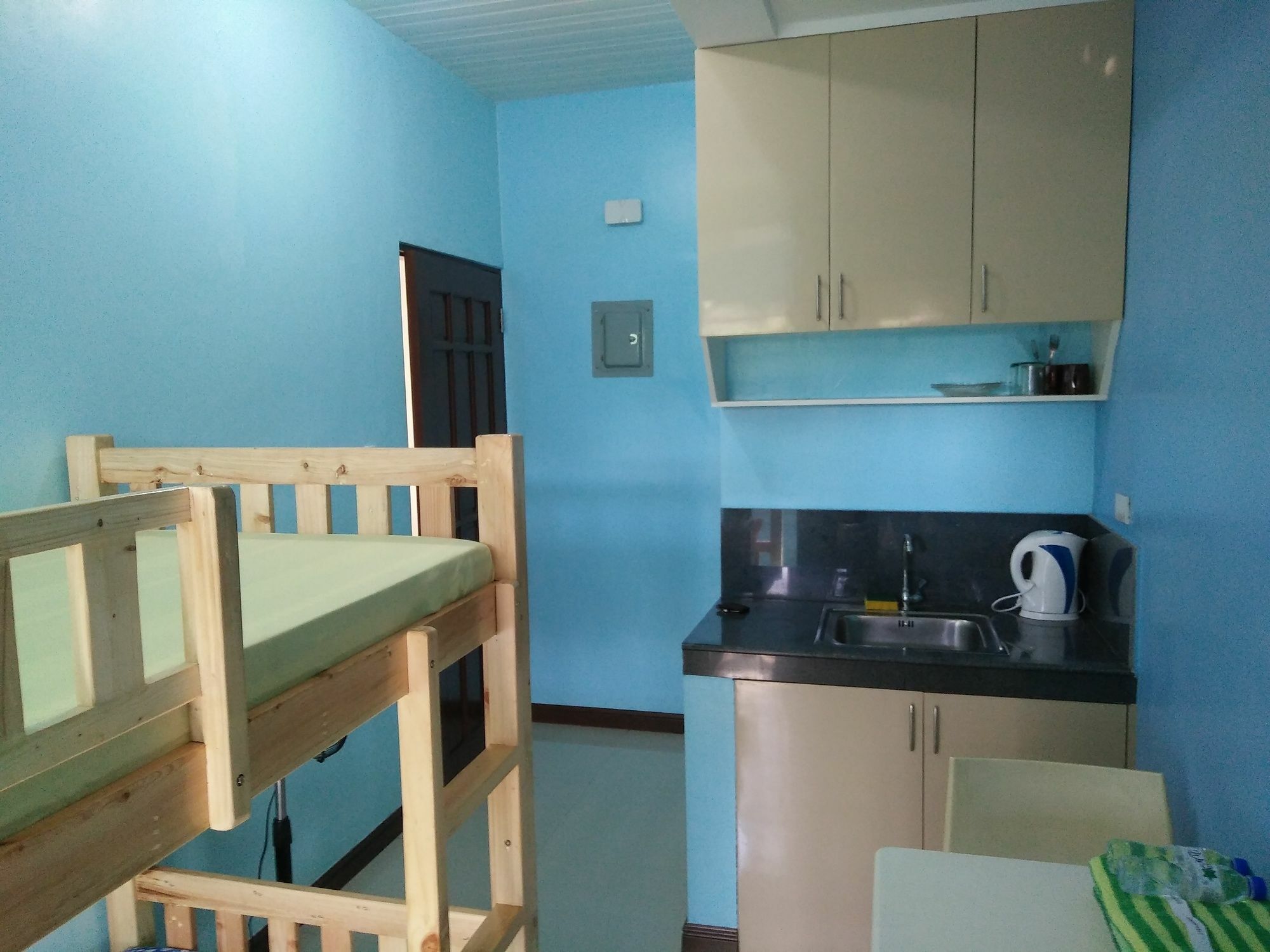 Christopher B&B And Apartments (Adults Only) Paranaque City Exteriér fotografie