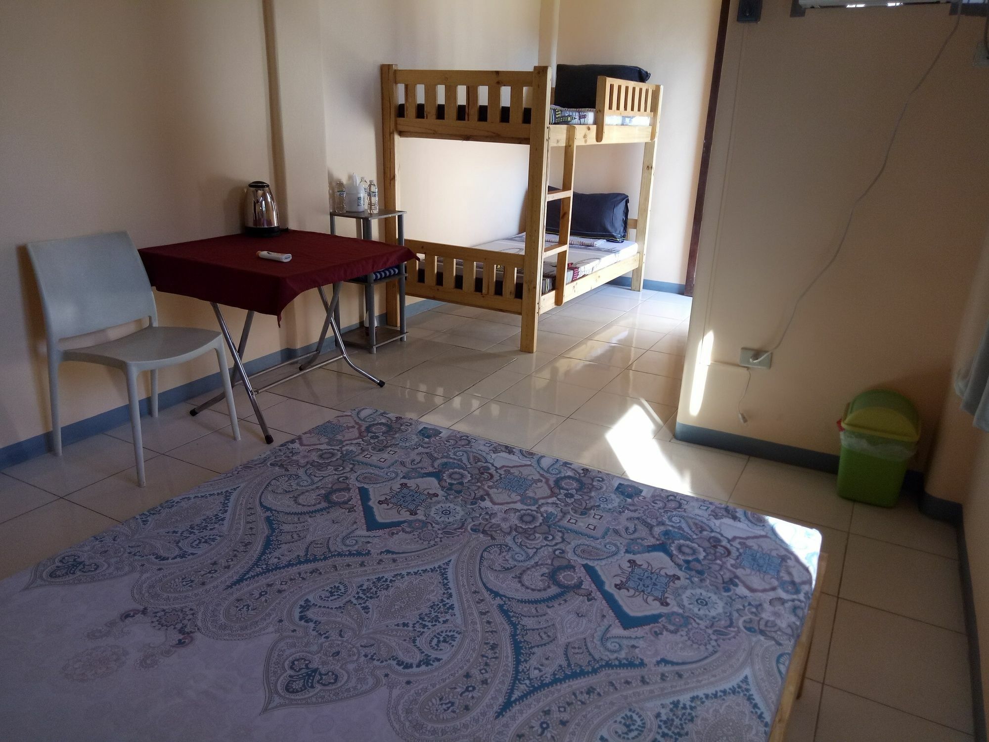 Christopher B&B And Apartments (Adults Only) Paranaque City Exteriér fotografie